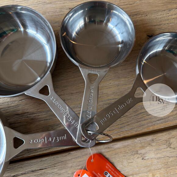 Le Creuset  Stainless Steel Batch Baking Measuring Cups Set of 4 NEW - Picture 6 of 10